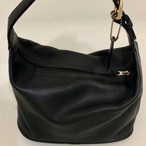 Vintage ‘90’s Coach shoulder bag